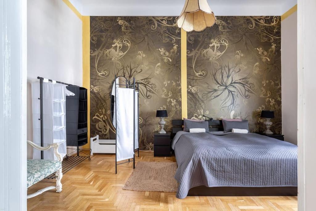 Bourgeois Boheme Apt. 88 M² City Center Budapeste Exterior foto