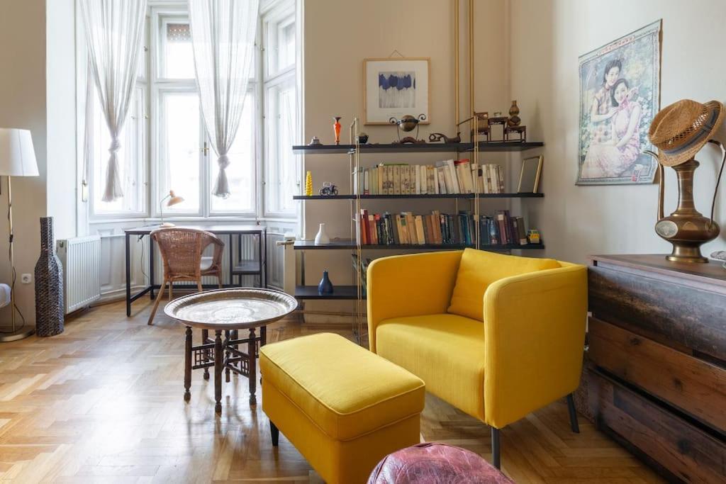 Bourgeois Boheme Apt. 88 M² City Center Budapeste Exterior foto